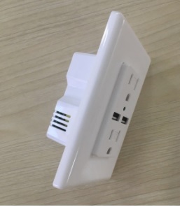 USB and Electric Outlet for USA